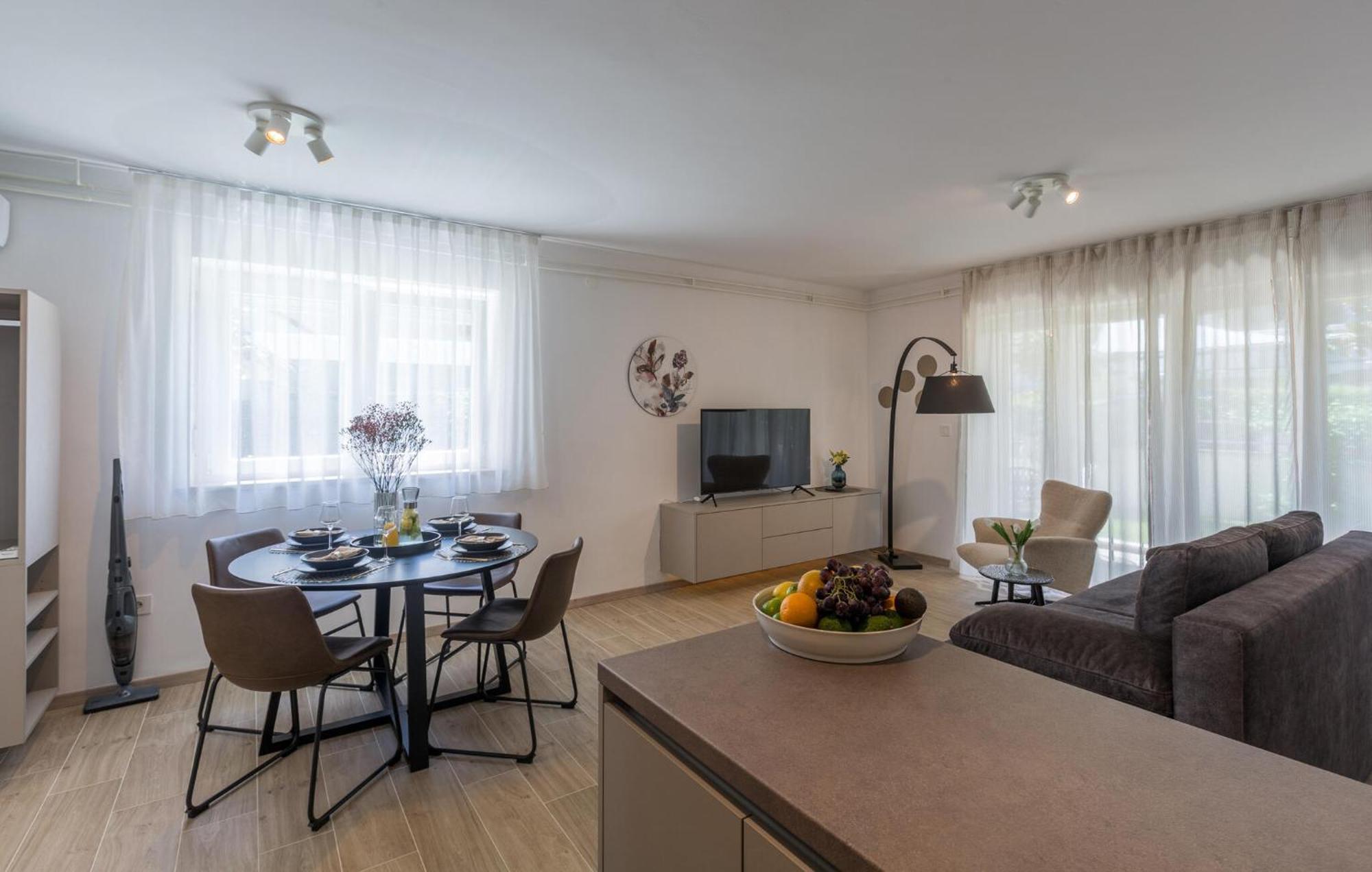 1 Bedroom Beautiful Apartment In Porec Exterior photo